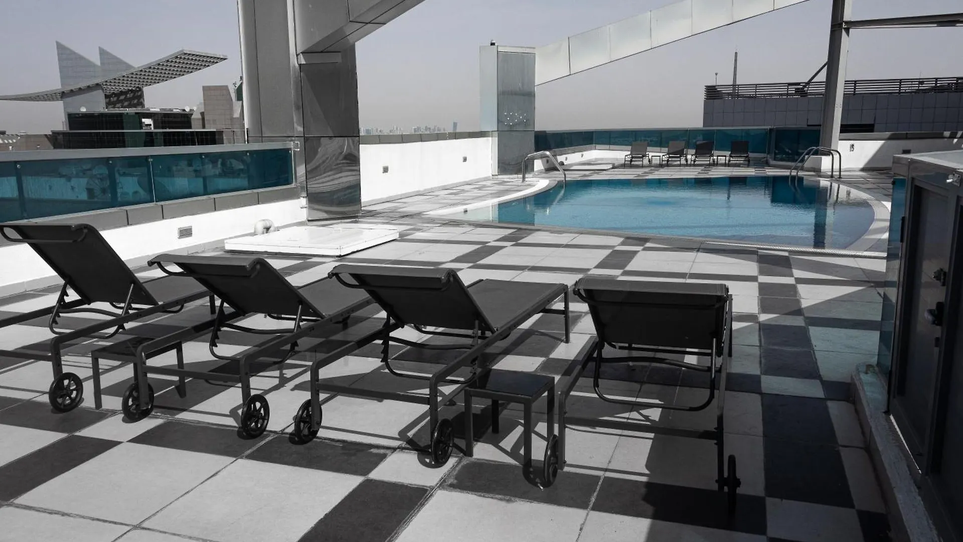 Great 3 Bedroom Apartment Beach Front Αμπού Ντάμπι